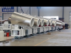 वाहन पर लगाए गए मोबाइल कोहरे के तोपों का प्रदर्शन